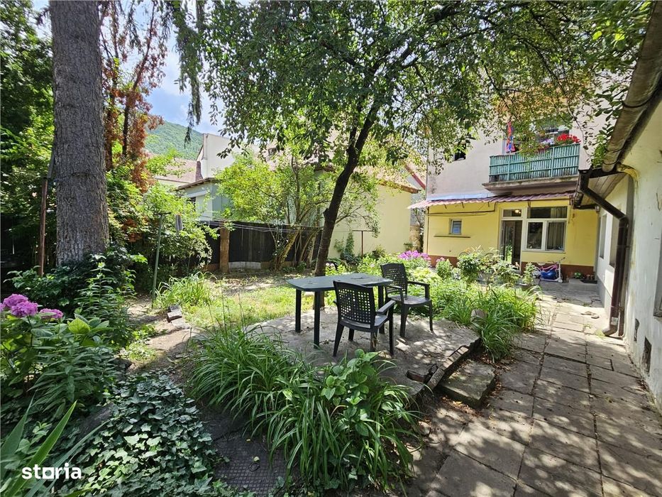 Investitie la cheie in zona centrala! 2 apartamente la casa, transform
