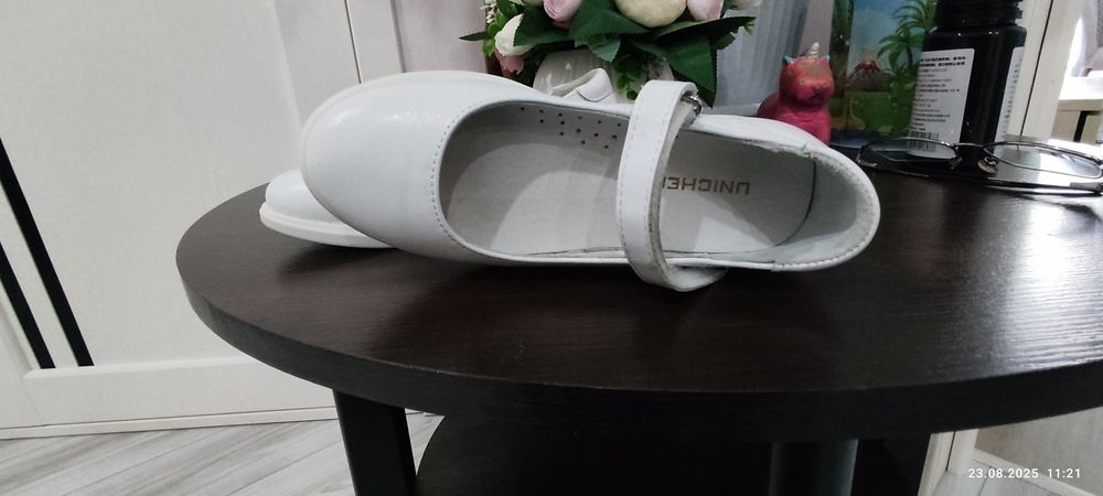 Продам новые туфли 30 размер