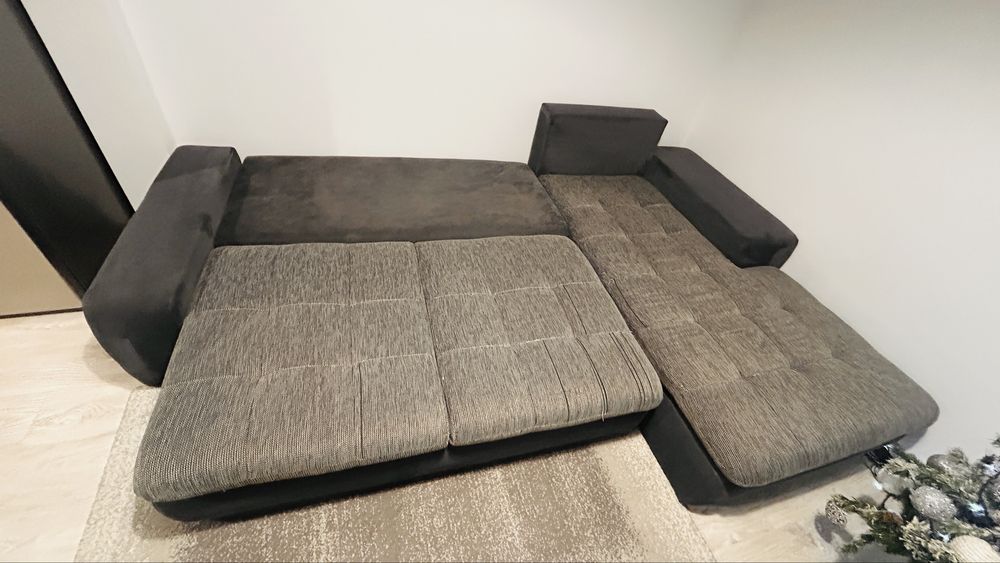 Coltar extensibil cu lada depozitare