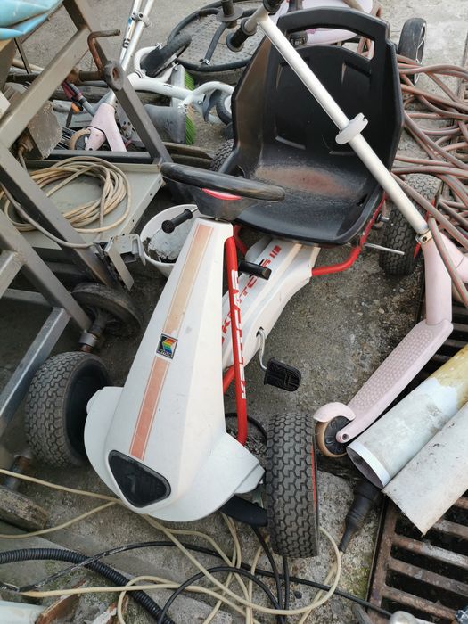 Cart cu pedale kettler