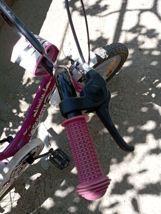 Детско розово колело .