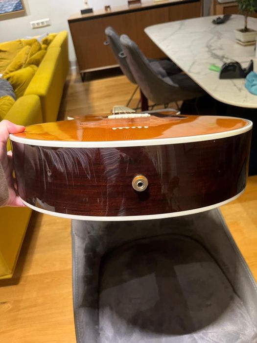 Акустична китара Epiphone Ej- 200 Coupe