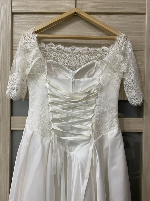 Продам свадебное платье