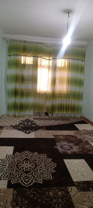 Квартира ижорага берилади 6мик 4этаж 1хоналик хамма жихозлари бор