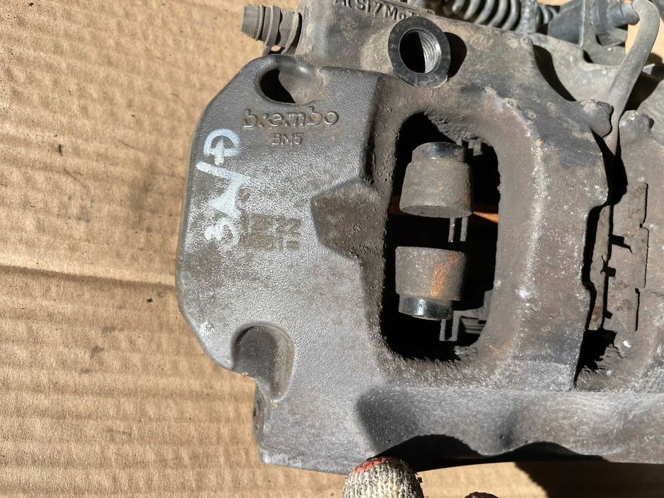 Спирачен Апарат Заден Десен 7P0615424 Porsche Cayenne 3.0D 92A/2012г