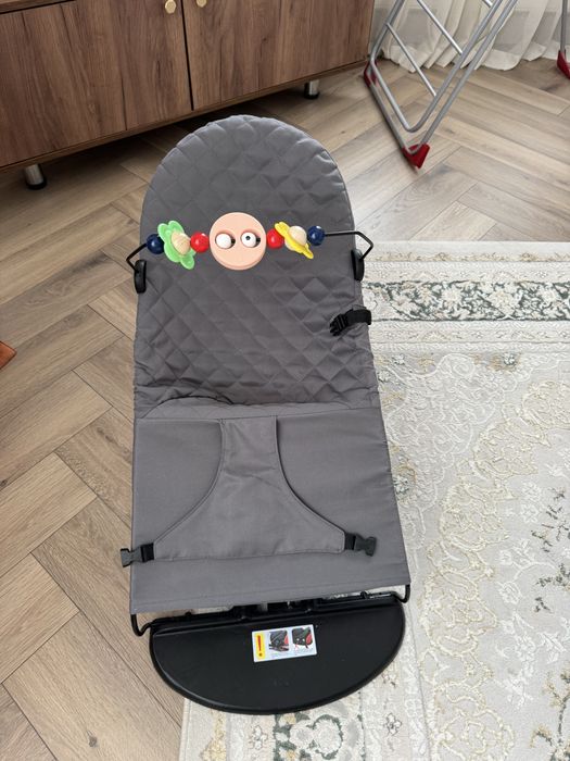 Продам детский шезлонг