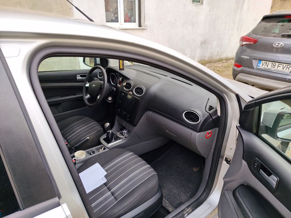Vând Ford Focus MK2 an 2008