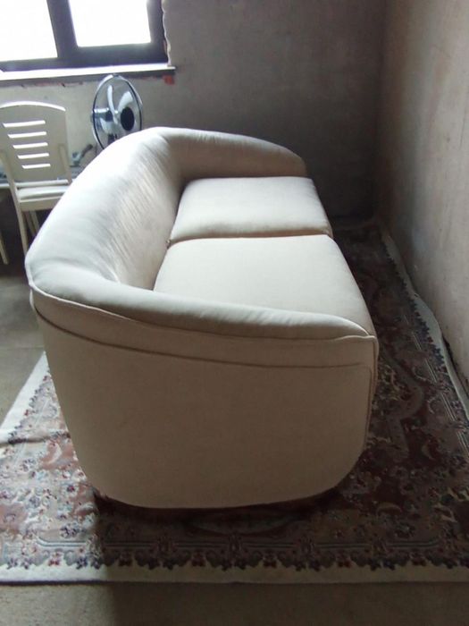 Диван для гостинной