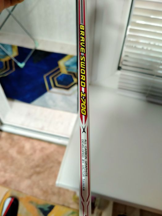 VICTOR ракетка для бадминтона,чехол.