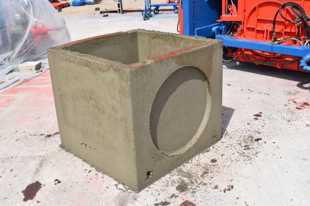 Camine si capace din beton armat, pentru instalatii de apa, gaz, electrice si internet