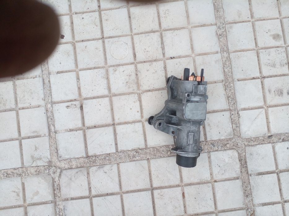 Фоцваген голф 4 на части на части 90коня град Перущица 1.9 90коня