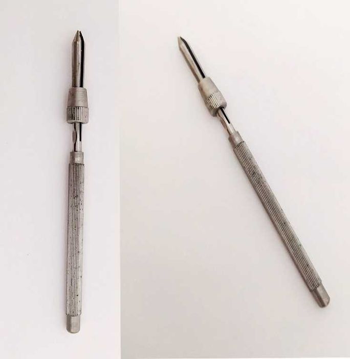 РЯДЪК ЧАСОВНИКАРСКИ УЧЕБНИК.СПЕЦИАЛИЗИРАНА ЧАСОВНИКАРСКА ЛИТЕРАТУРА - РЕМОНТ НА МЕХАНИЧНИ ЧАСОВНИЦИ.КНИГА ЗА ЧАСОВНИЦИ,СХЕМИ УСТРОЙСТВО НА МЕХАНИЗМИТЕ