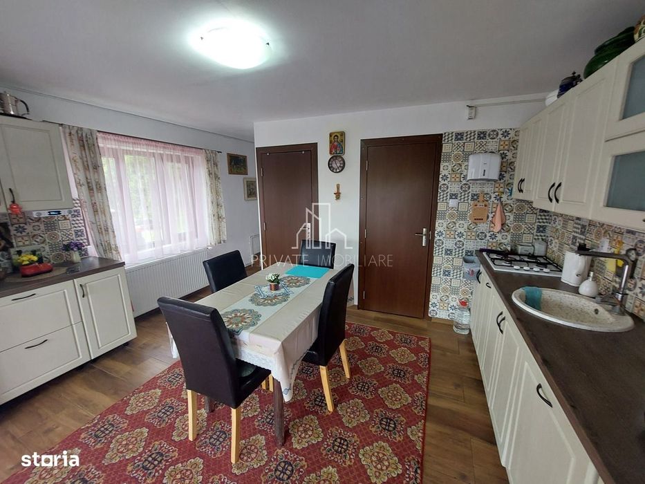 Casa De Vanzare, 1000 Mp Teren, Galesti , Mures