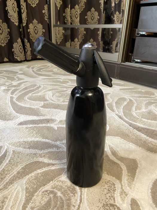 Сифон для газировный воды