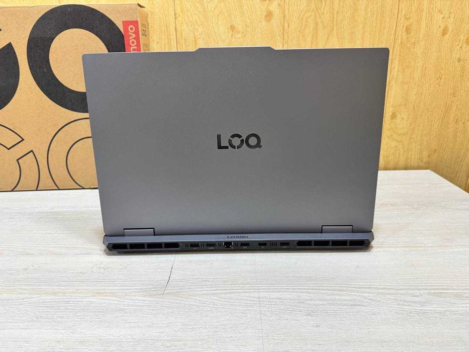 Продается ноутбук Lenovo LOQ