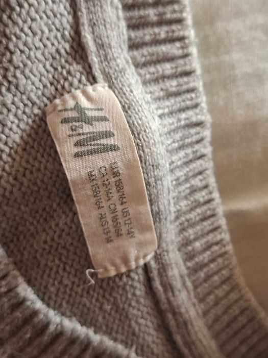 Коледни пуловери х 10 лв НМ и LC Waikiki