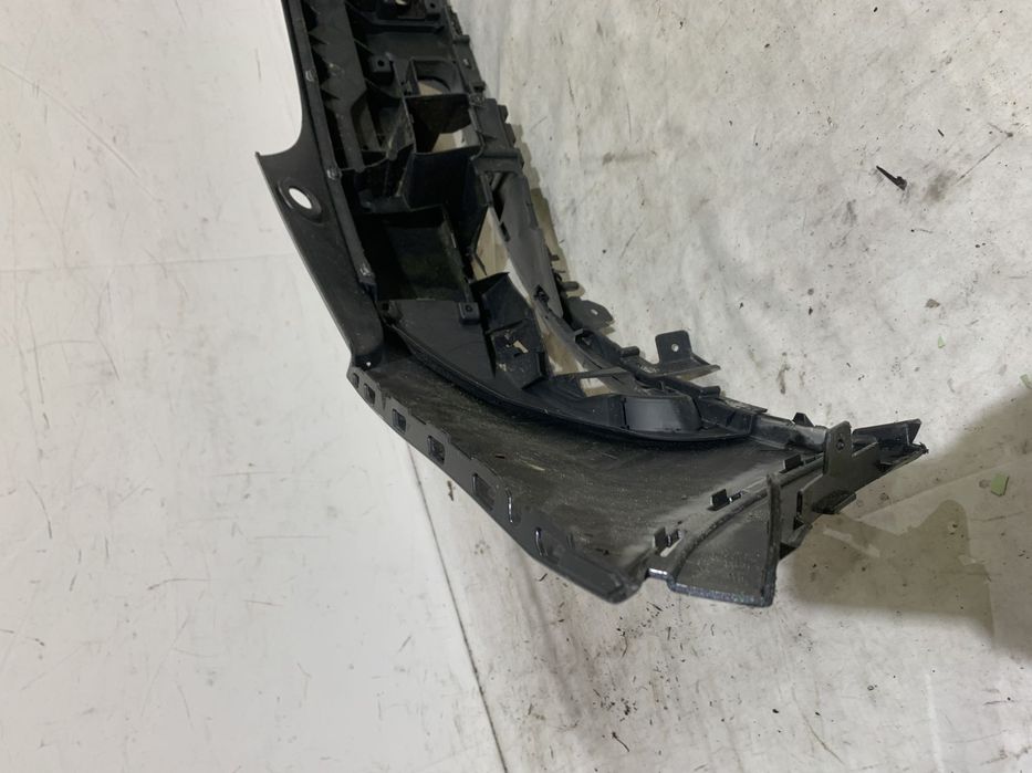 Bara spate Audi Q3, 2011, 2012, 2013, 2014, 2015, 2016, 2017, 2018.