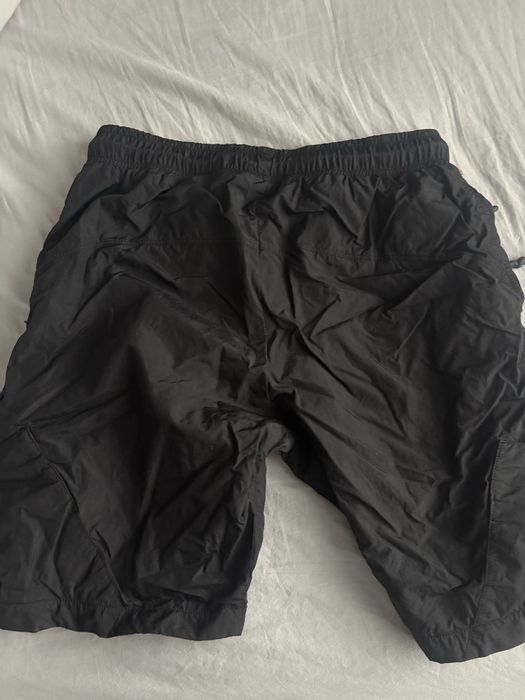 Luda къси панталони