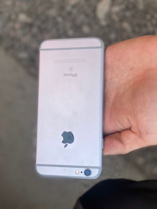 iPhone 6s. + подарк