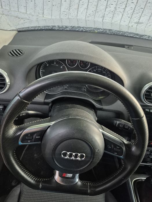 Volan S line Tesit Audi A3