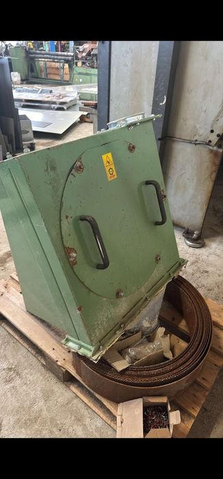 Transportor pneumatic