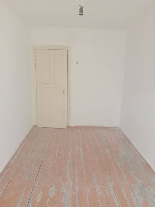 Срочно продается 2 ком квартира на 500ке