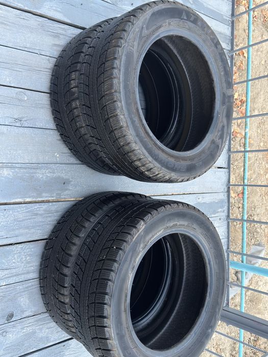 Автошины 215/55/R16