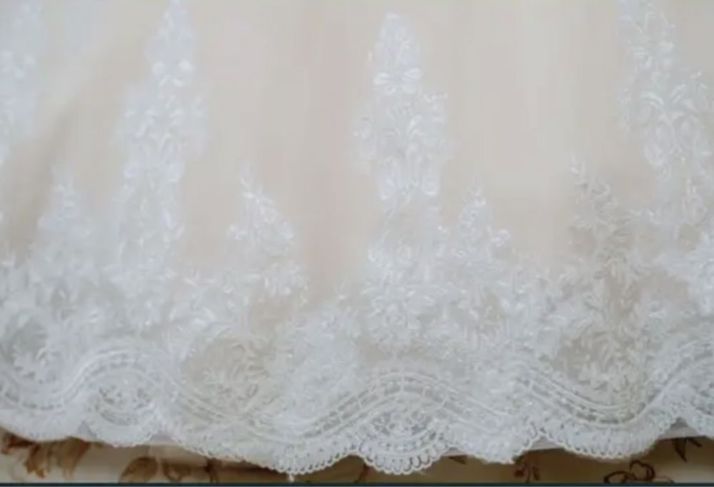 Свадебные платья