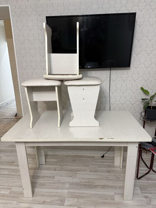 стол со стульями