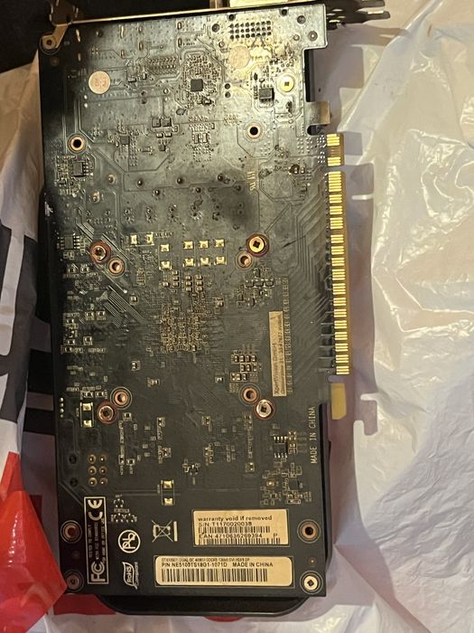Продавам Видео карта Nvidia Palit 1050ti 4 gb и сървърна памет 6 броя по 4 гб на Самсунг