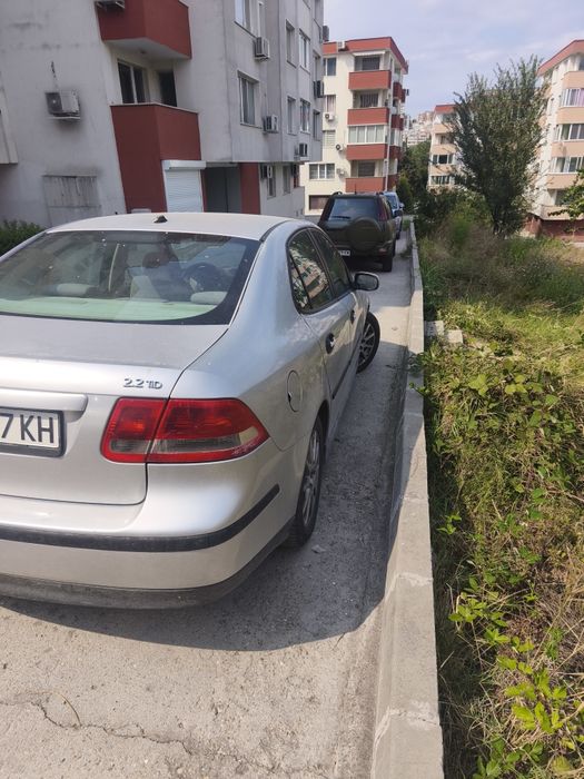 Лек автомобил Saab-9.3