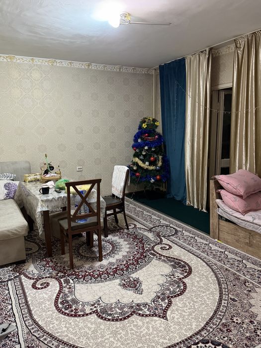 СРОЧНО, продается  2-х комнатную квартира