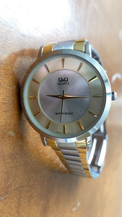 Ceas QUARTZ,water rezist