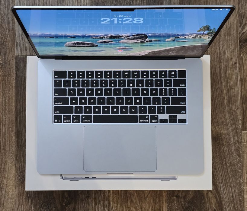 Apple MacBook Air, Pro M3/M4 M5