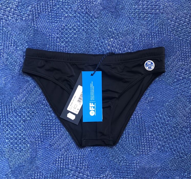 North Sails / Puma ОРИГИНАЛНИ мъжки плувки/бански - M-L