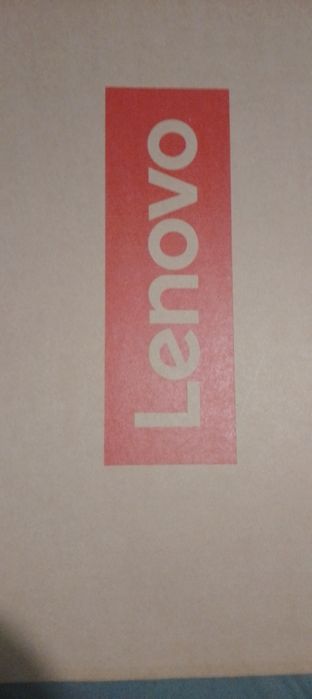 Лаптоп lenovo 15,6
