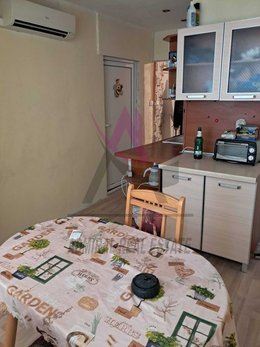 Три отделни стаи -Владиславово