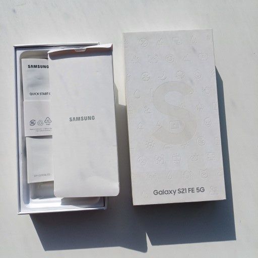 Продаётся Galaxy S21 FE 5G
