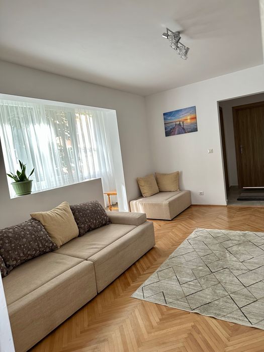 Proprietar închiriez apartament cu 2 cam Calea Sagului