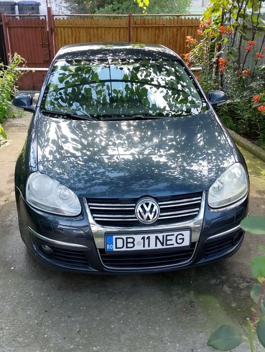 Volkswagen Jetta An 2007, foarte bine întreținută motor 1,9 Diesel preț 2500 euro negociabil nr.tf 0720397328