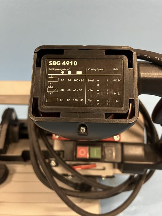 Лентов трион за метал Flex SBG 4910