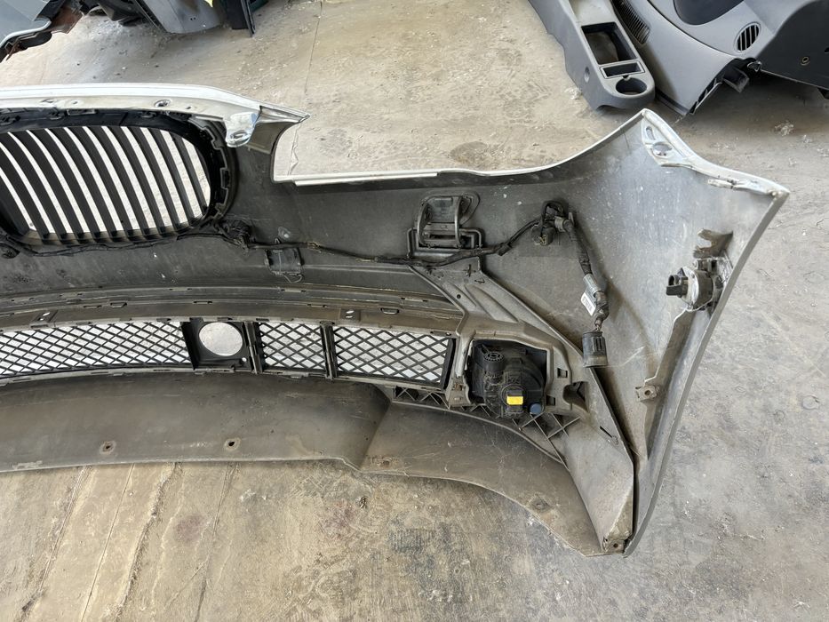 Bmw 7 F01 F02 360* предна броня оборудвана!