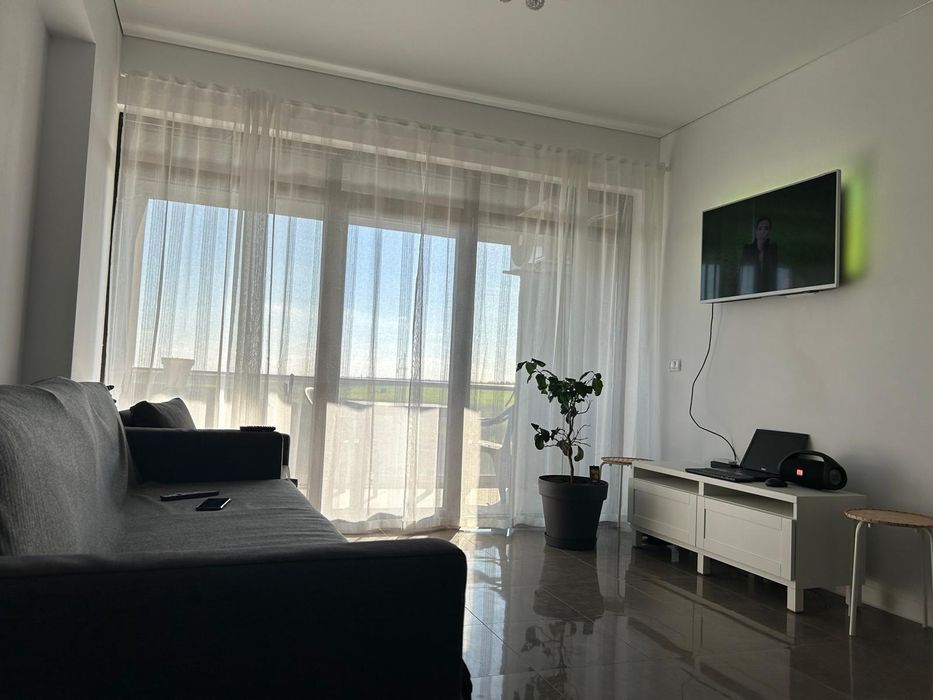 Închiriez apartament 2 camere, Cumpana.