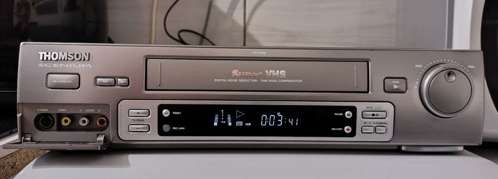 Video recorder SVHS THOMSON