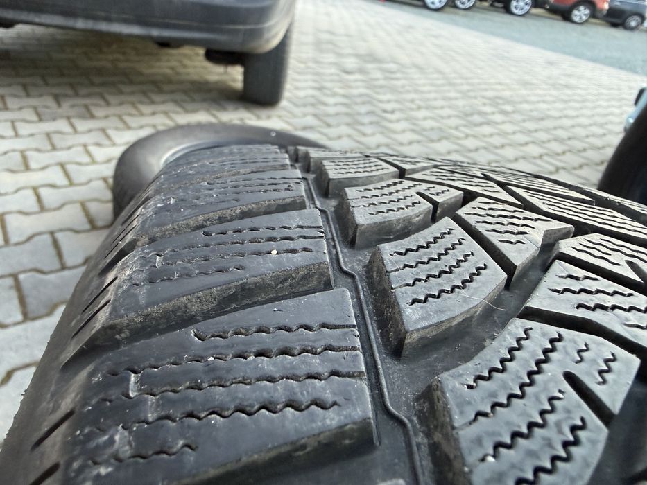 4бр. КАТО НОВИ Зимни Гуми С Борд 215/60R/16 -DUNLOP- DOT:3421 *7.7мм+6.4мм*