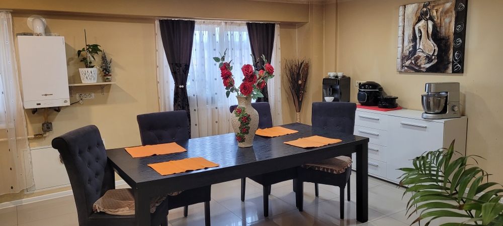 Apartament 3 camere 98mp