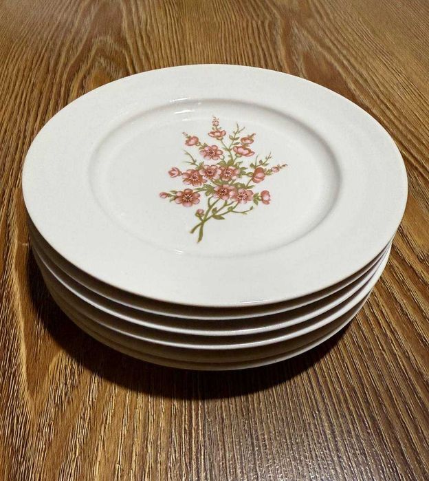 Тарелки советские 17 см