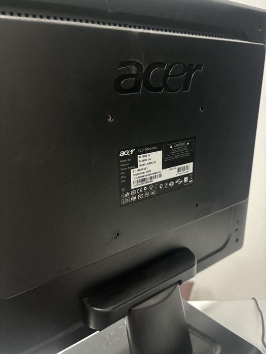 Продам компьтер, в рабочем состоянии