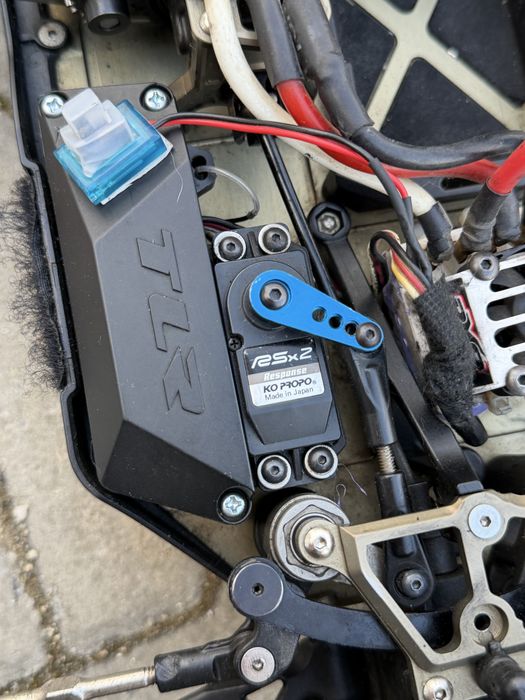 Automodel team losi racing tlr 8ight-e 3.0 buggy 1:8 4x4 brushless competitie unic