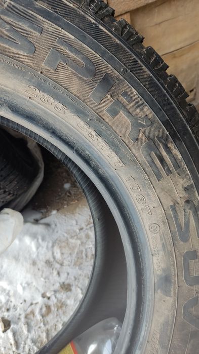 Б/у шина R-17( шипы)